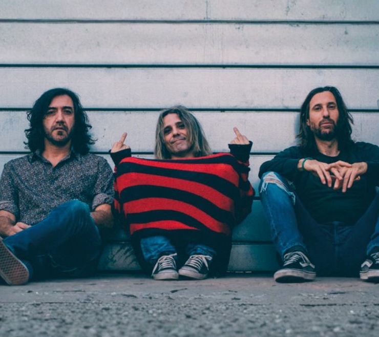 THE BUZZ LOVERS (Teen Spirit World Tour)